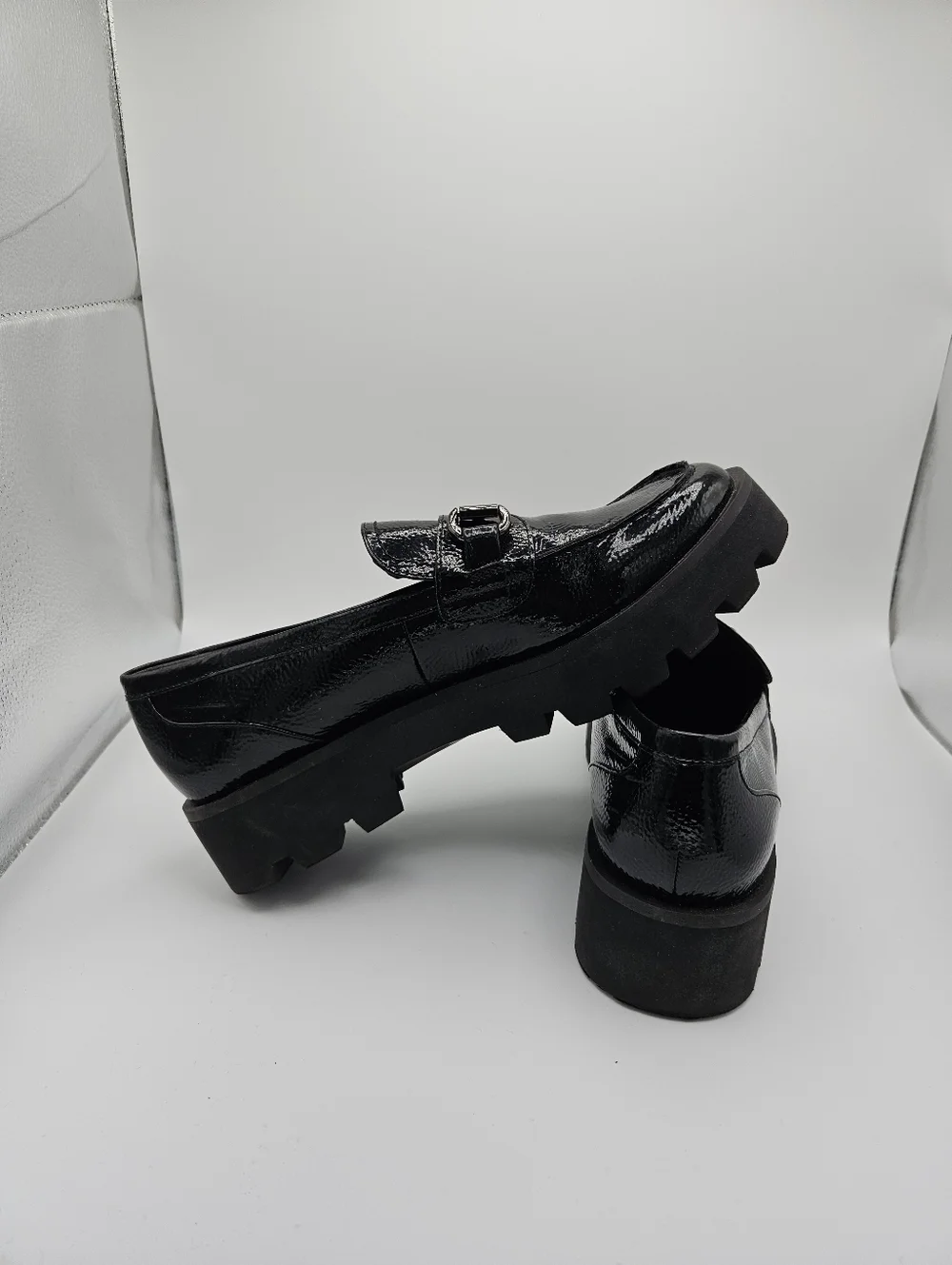 Franco Sarto Bergamot black patent lug sole loafers size 8.5M